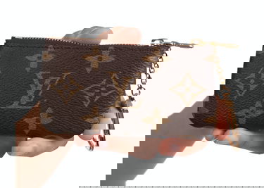 Nøgleringe Louis Vuitton Key Pouch Monogram Brown Brun | M62650, 1