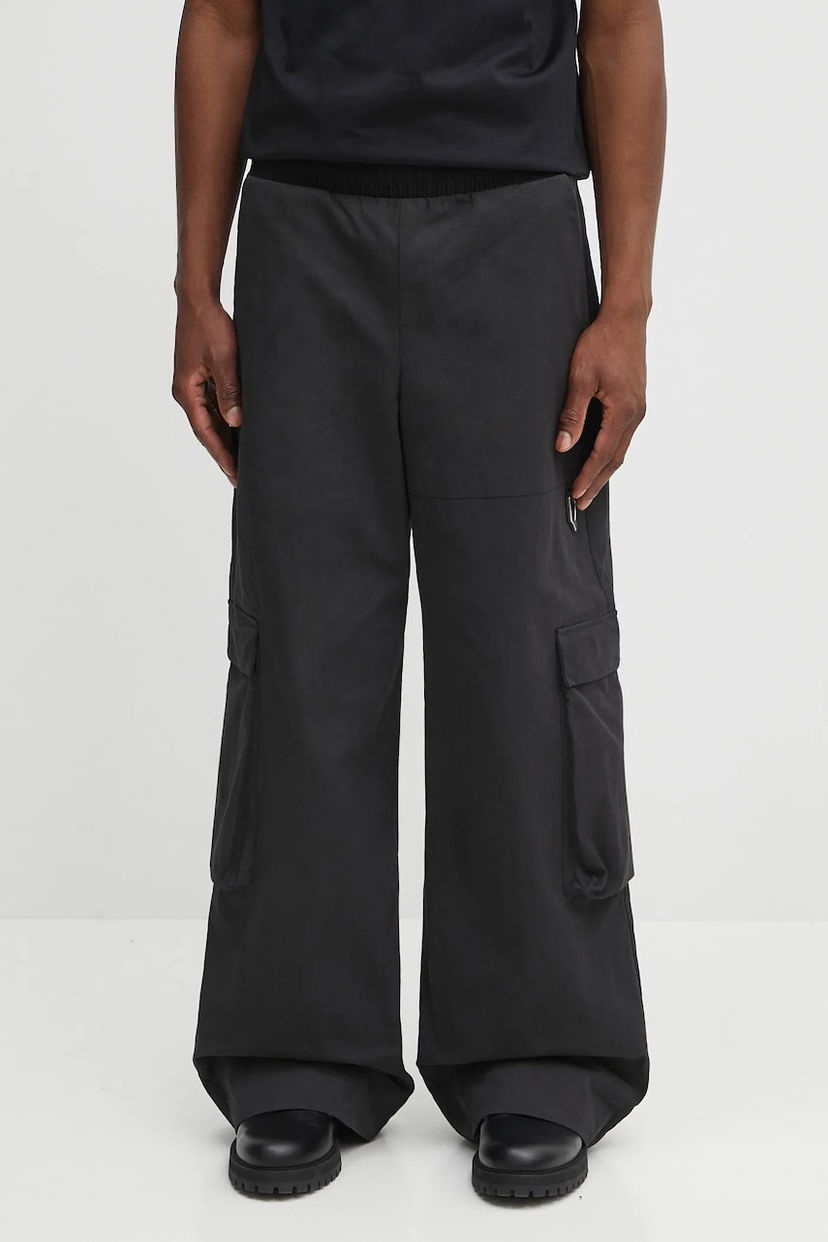 Cargo bukser HELIOT EMIL Heliot Emil PREAW25 Wide Leg Cargo Pants Sort | PREAW25.M.10.207.BLK01