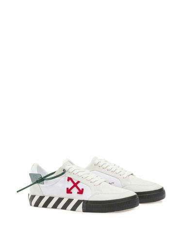 Sneakers og sko Off-White Low Vulcanized SS22 "White Red Black" Hvid | OMIA085S22LEA0010125, 1