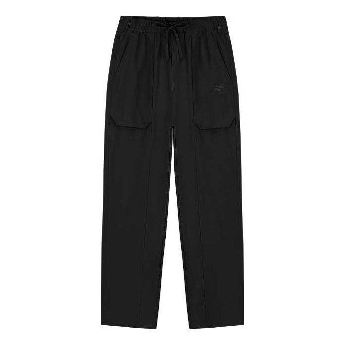 Cargo bukser New Balance Classic Lifestyle Cargo Pants Sort | AMP33361-BK