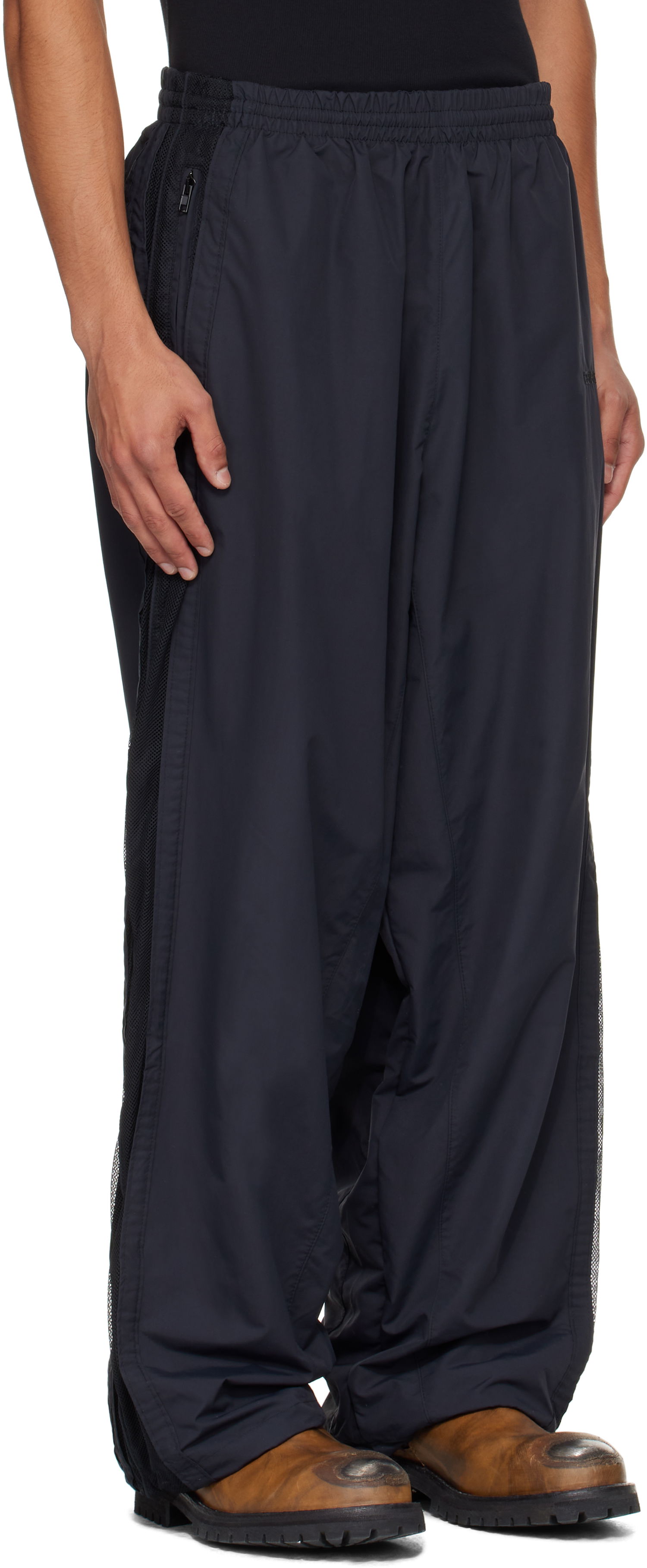 Joggingbukser VETEMENTS VETEMENTS Mesh Panel Track Pants Sort | UH76GP700B, 1