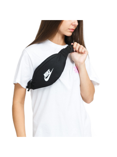 Taljetaske Nike Heritage Waistpack Sort | DB0488-010