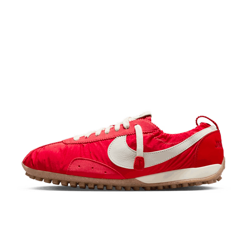 Sneakers og sko Nike Jacquemus x Moon Shoe 'University Red' Rød | HV8547-600