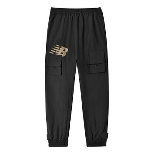 Cargo bukser New Balance Streetwear Cargo Pants Sort | AMP12350-BK