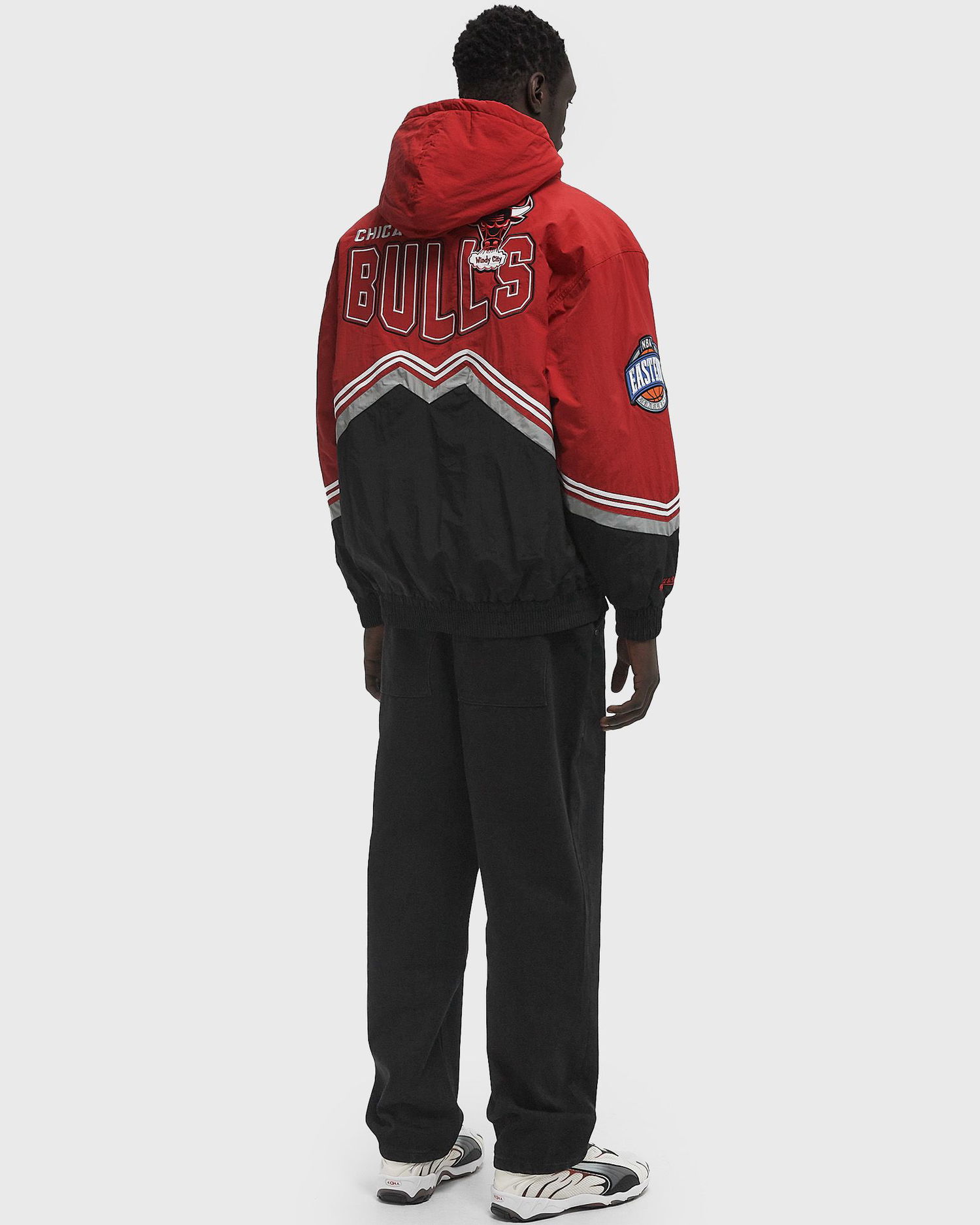 Vindjakke Mitchell & Ness Mitchell & Ness Chicago Bulls Throw It Back Retro Jacket Rød | JK8094-CBUBKSC, 1