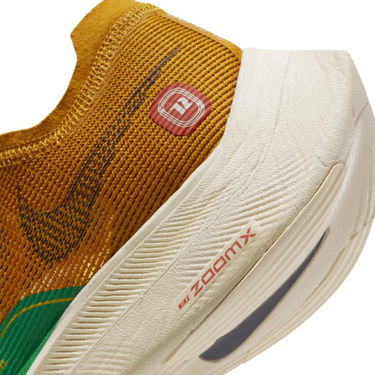 Sneakers og sko Nike ZoomX Vaporfly NEXT% Gul | DJ5182-700, 4
