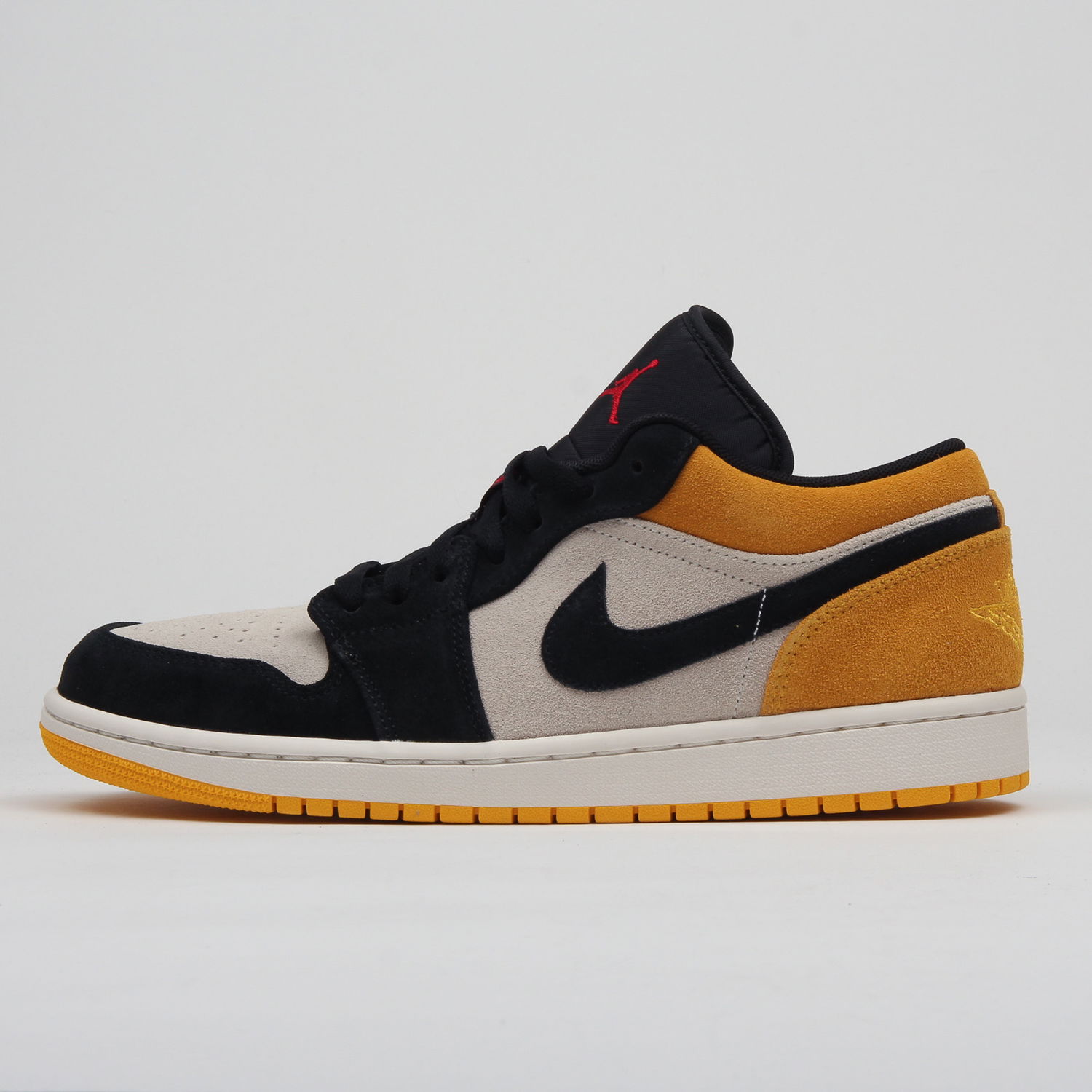 Sneakers og sko Jordan Air Jordan 1 Low "University Gold" Sort | 553558-127, 0