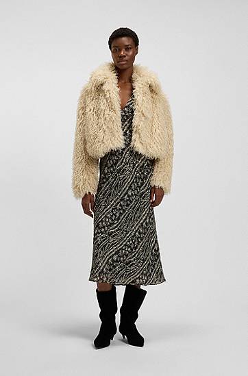 Jakke BOSS Cropped Mongolian Faux Fur Jacket Beige | 50547960, 1