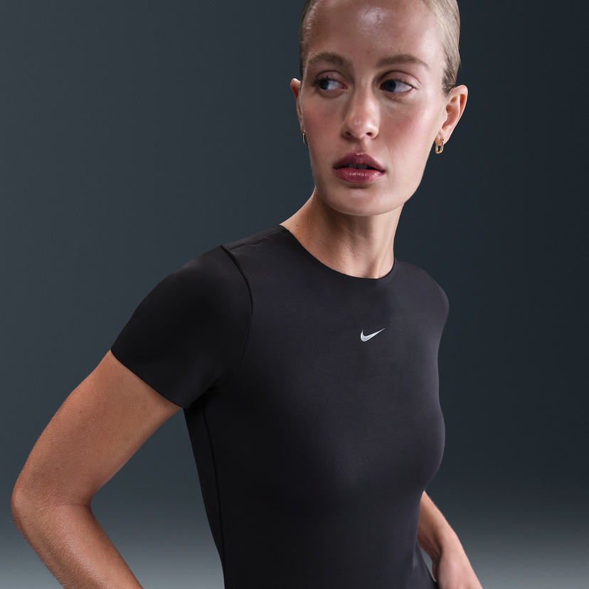 T-shirt Nike Nike Form Short Sleeve T-Shirt Sort | HQ8079-011