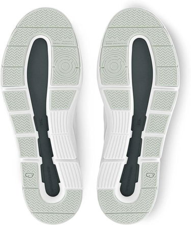 Sneakers og sko On Running The Roger Advantage W Hvid | 48.99453, 1