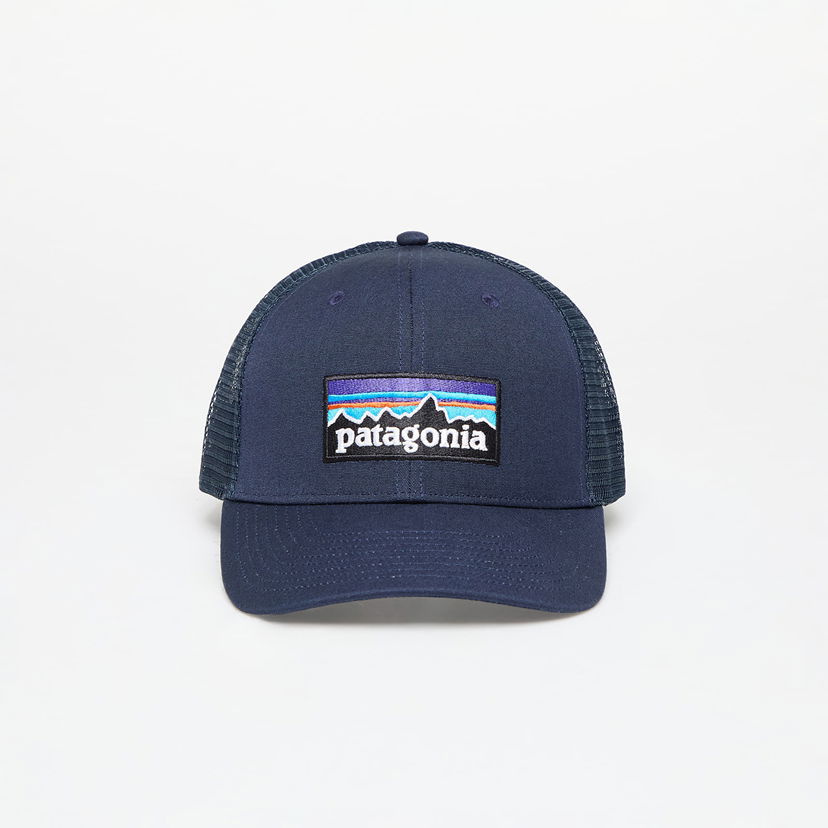 Hat Patagonia Cap P-6 Logo Trucker Hat New Navy Universal Blå | 38289 NENA