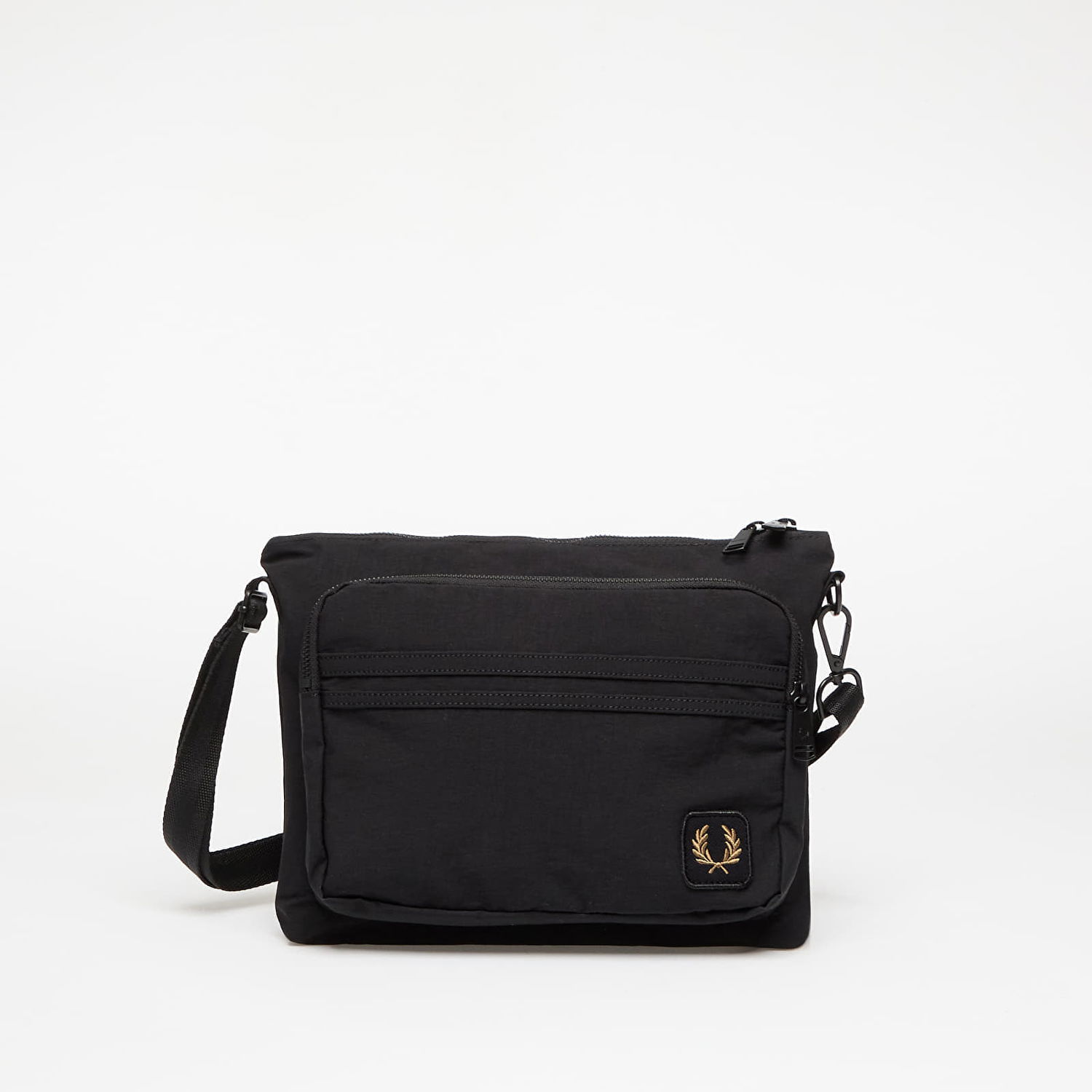 Skuldertaske Fred Perry FRED PERRY Nylon Badge Crossbody Bag Sort | L1193 102, 0