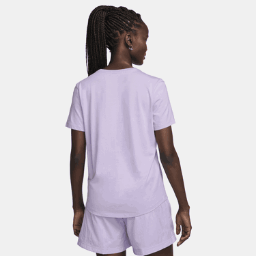 T-shirt Nike Sportswear Club Essentials Lilla | DX7902-511, 2