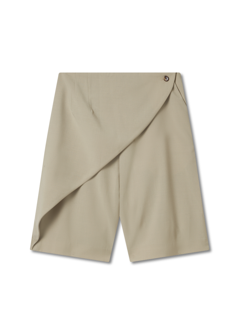 Shorts AXEL ARIGATO Beige Asymmetrical Shorts Beige | A3057002