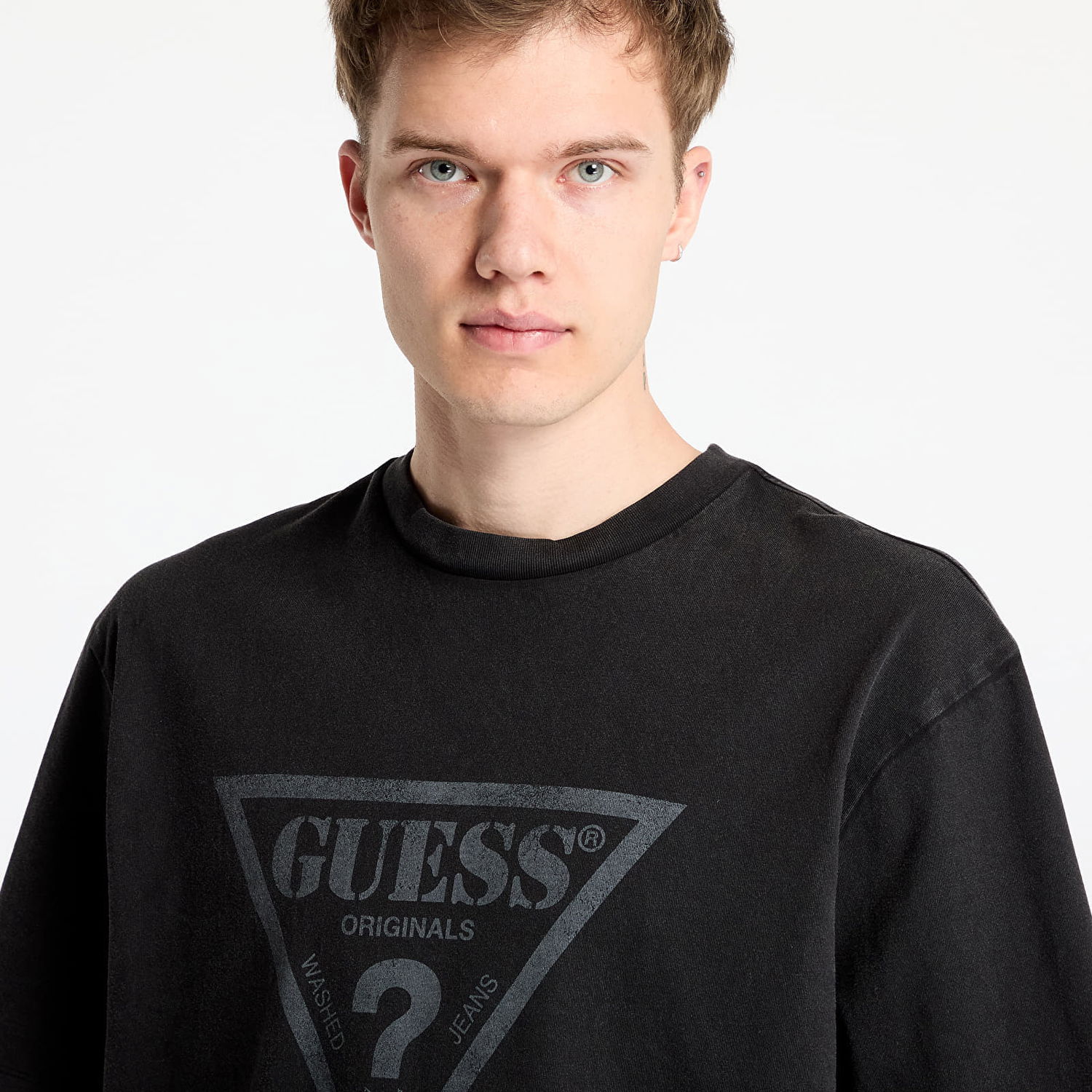 T-shirt GUESS GUESS Go Vintage Triangle Tee Sort | M4BI13K8FQ4-JTMU, 1