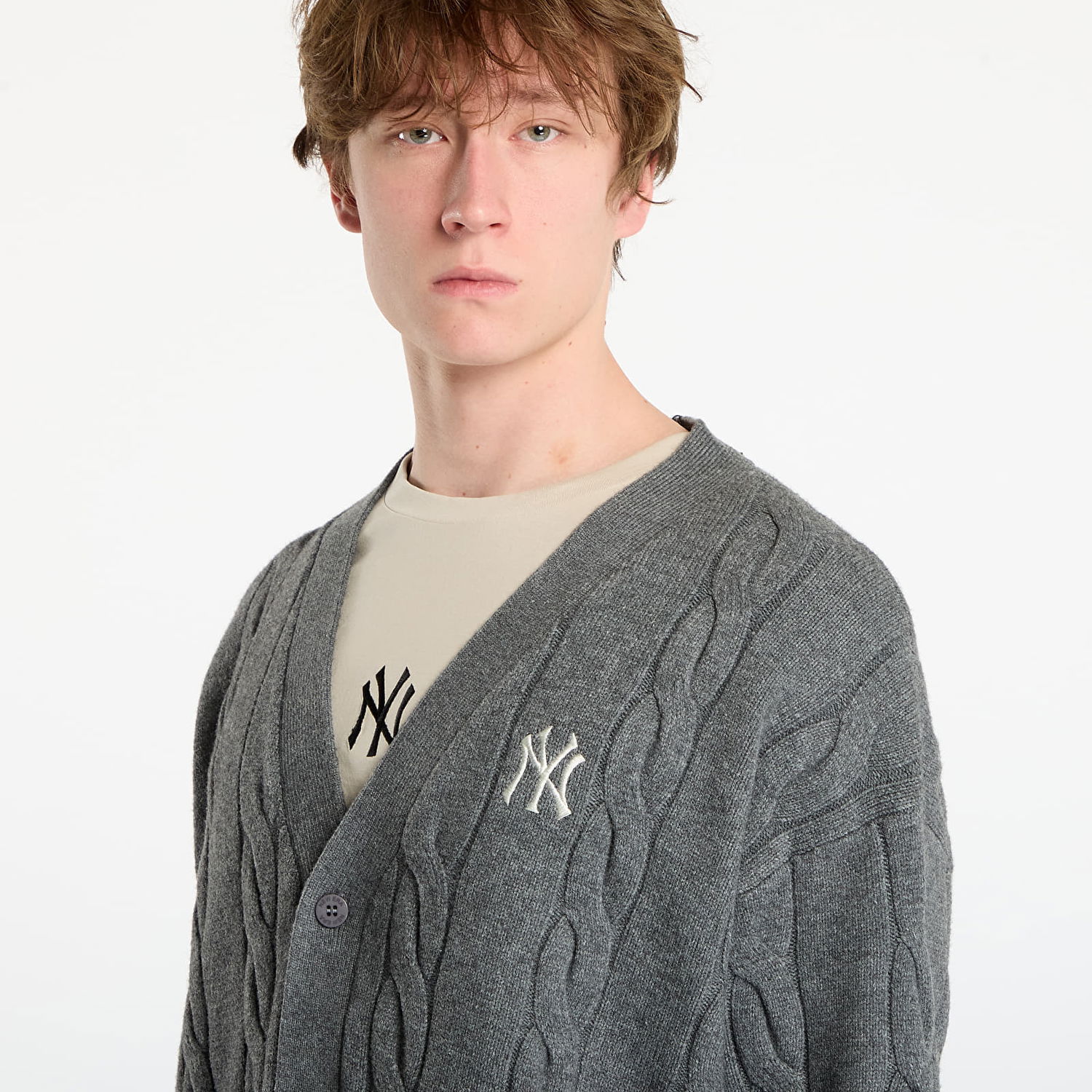 Sweater New Era MLB New York Yankees Cable Knit V-Neck Cardigan Grå | 60758743, 1