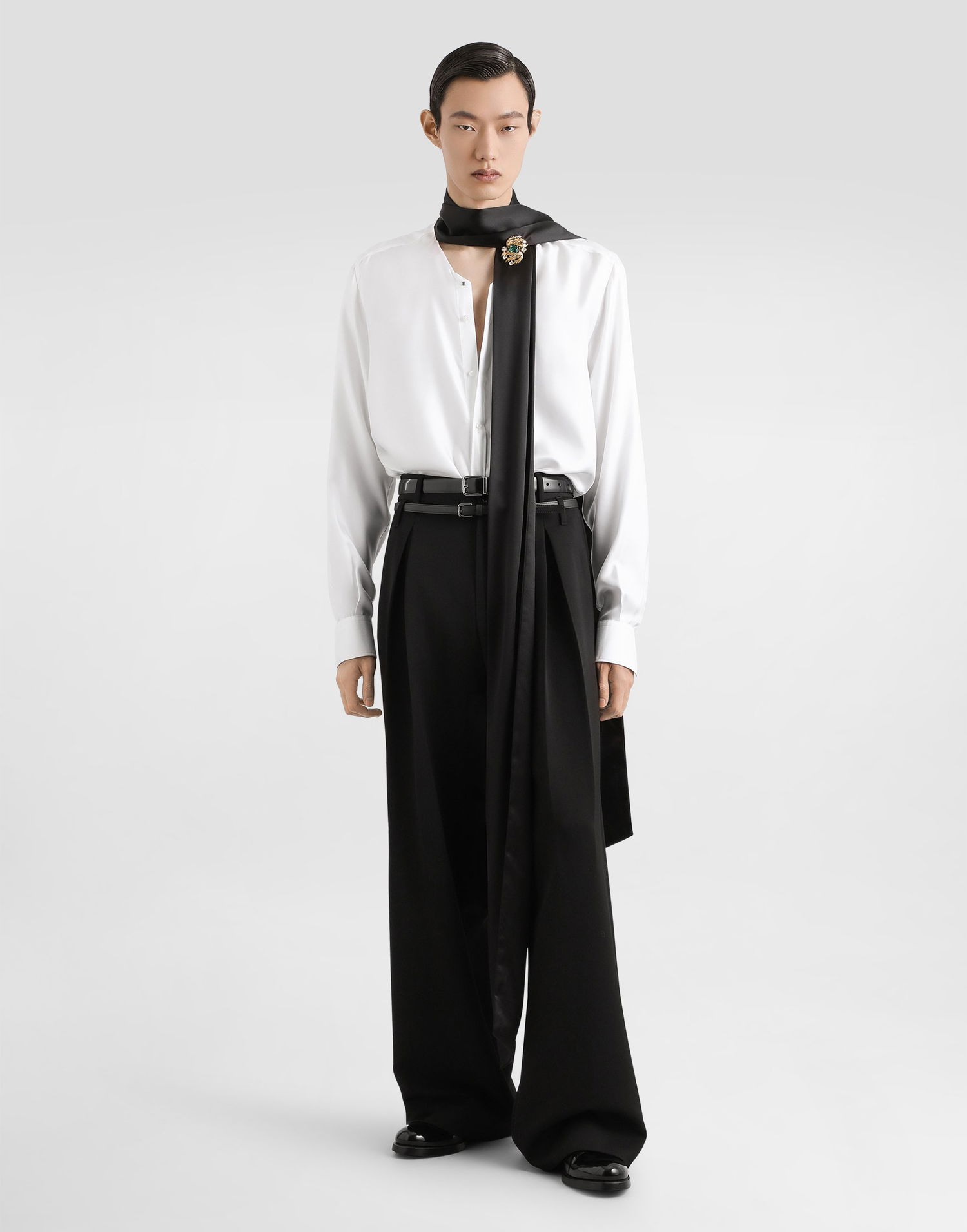 Skjorte Dolce & Gabbana Dolce & Gabbana Silk Twill Shirt with Tie Neck Sort | G5NU0TFU10SW0800, 1
