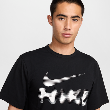 T-shirt Nike Dri-FIT UV Hyverse T-Shirt Sort | HQ7987-010, 1