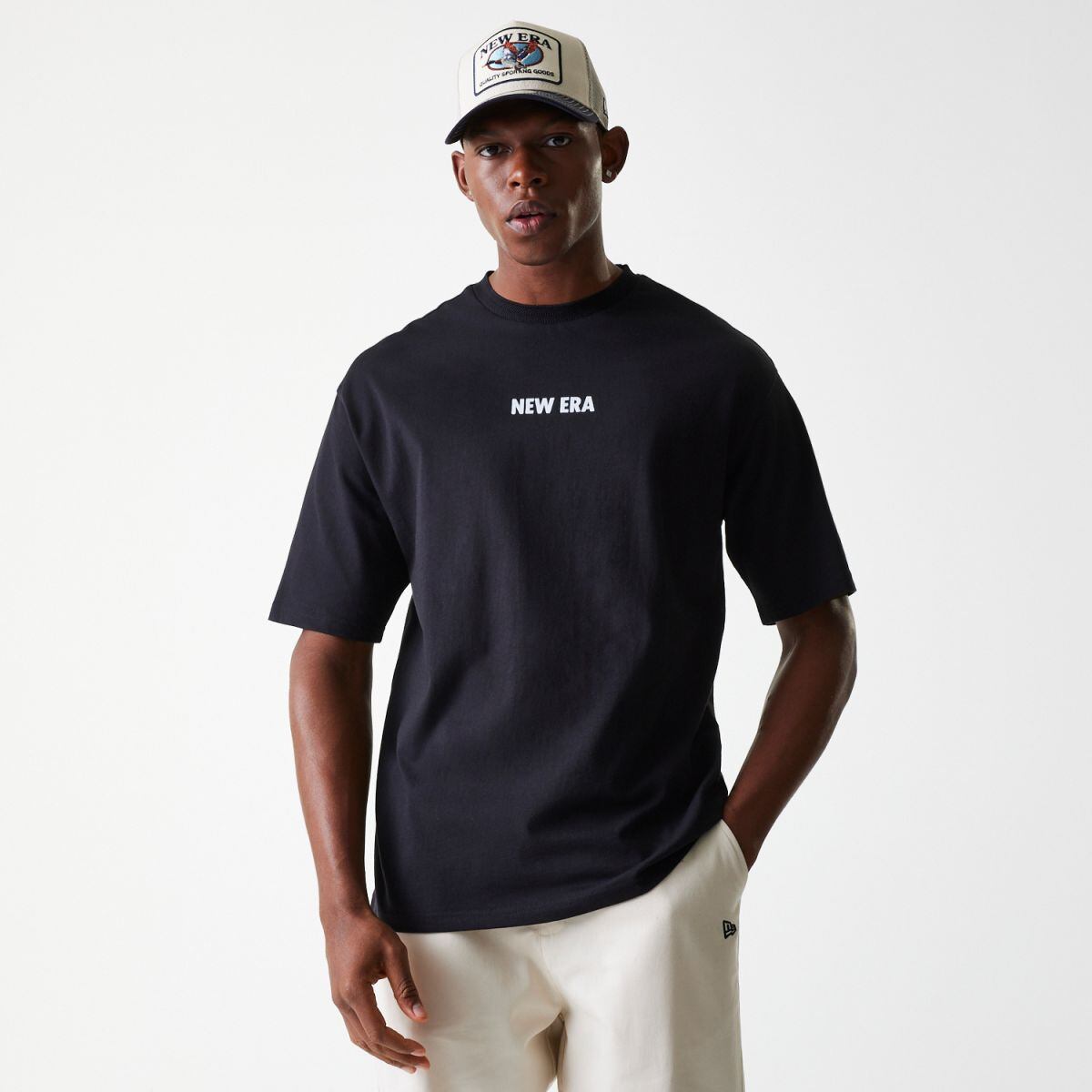 T-shirt New Era New Era Finest Graphic Tee Sort | 60684382, 0