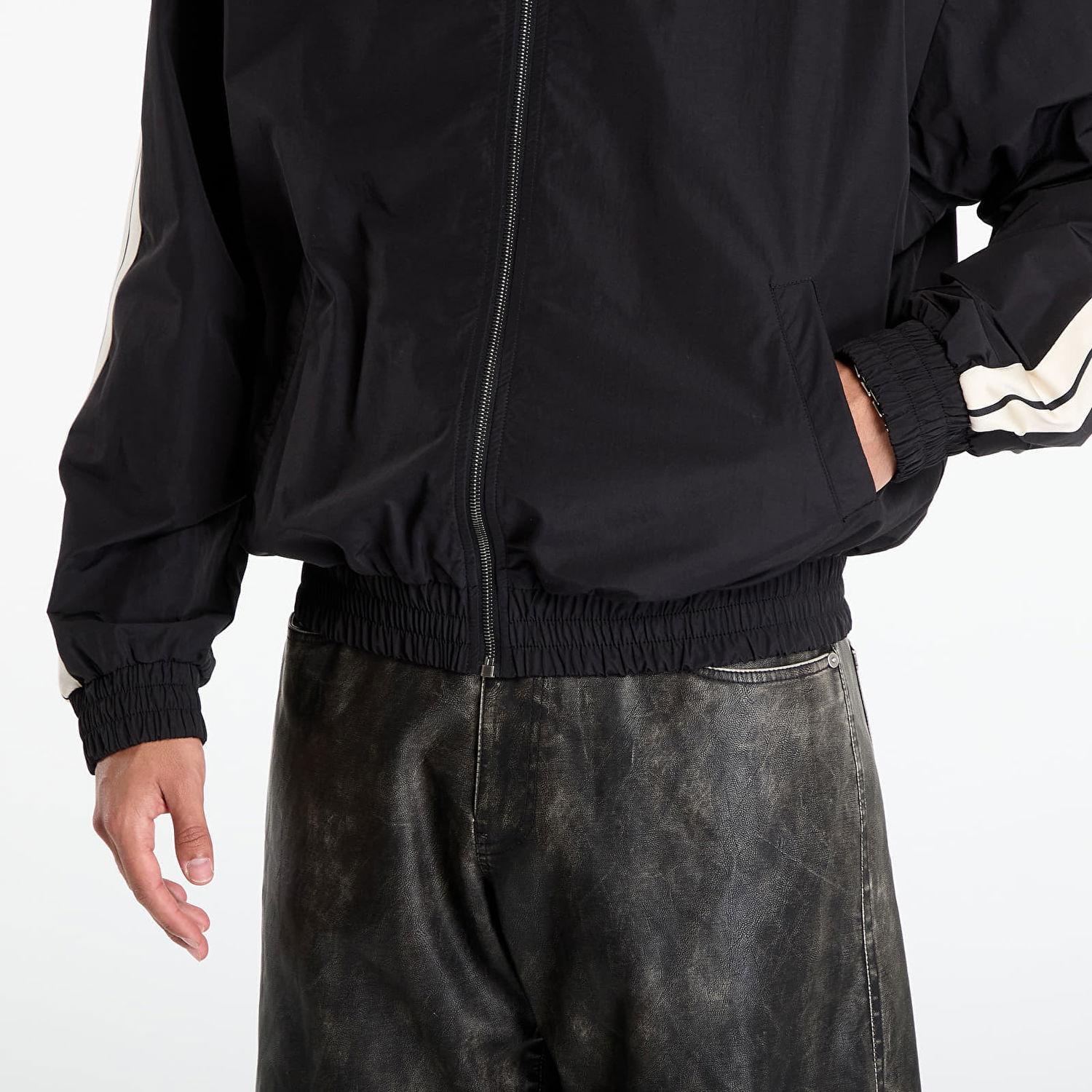 Vindjakke Palm Angels Palm Angels Classic Logo Track Windbreaker Sort | PMEB029F25FAB0011003, 1