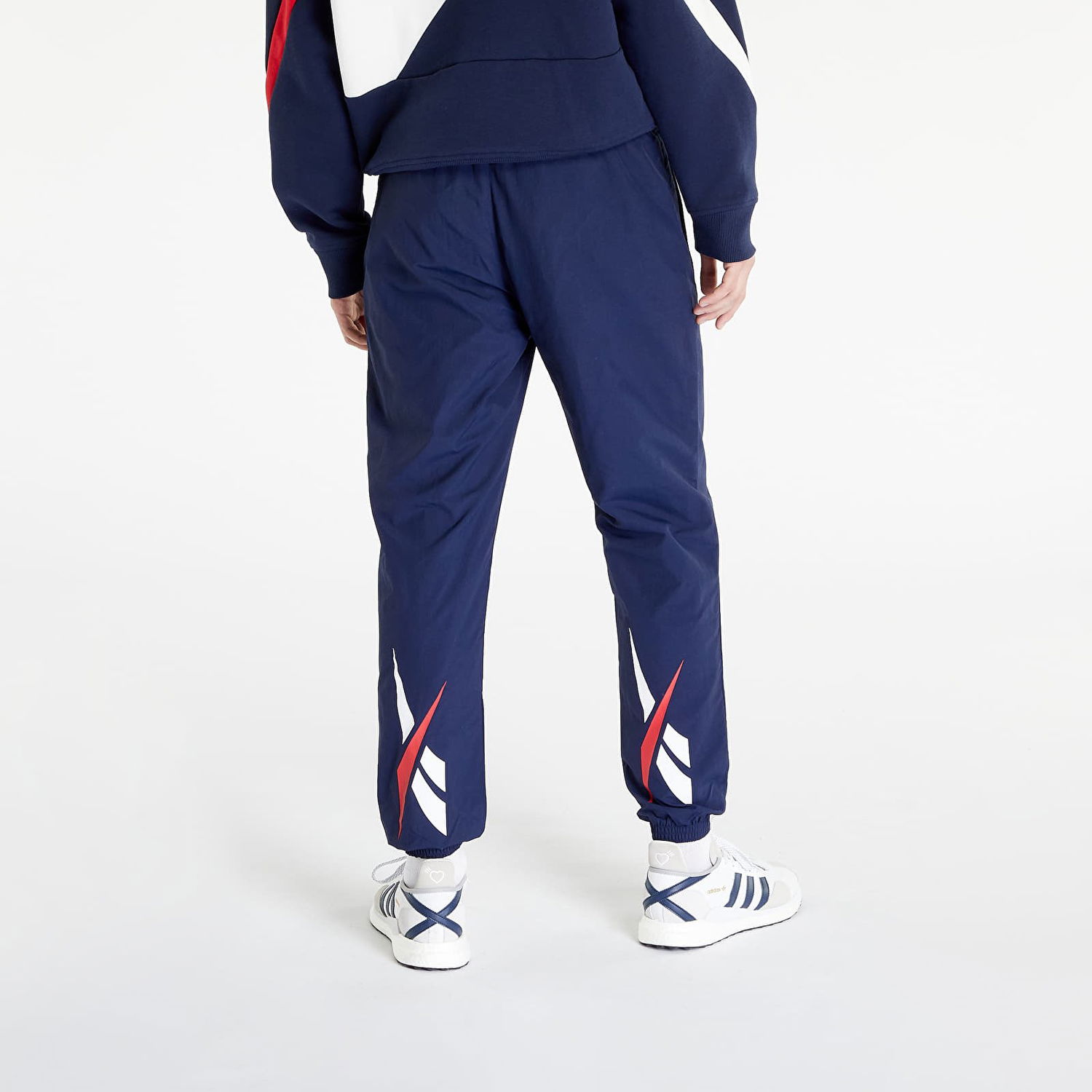 Joggingbukser Reebok Classics Vector Trackpant Vector Mørkeblå | H54439, 0