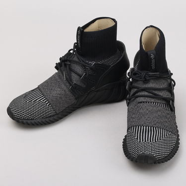 Sneakers og sko adidas Originals Tubular Doom PK Sort | BY3131, 2