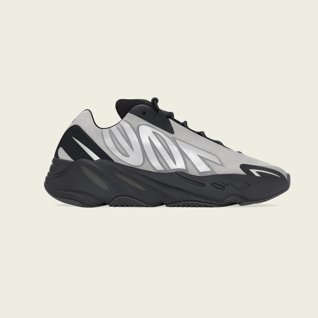 Sneakers og sko adidas Yeezy Yeezy 700 MNVN "Metallic" Metalisk | GW9524, 1