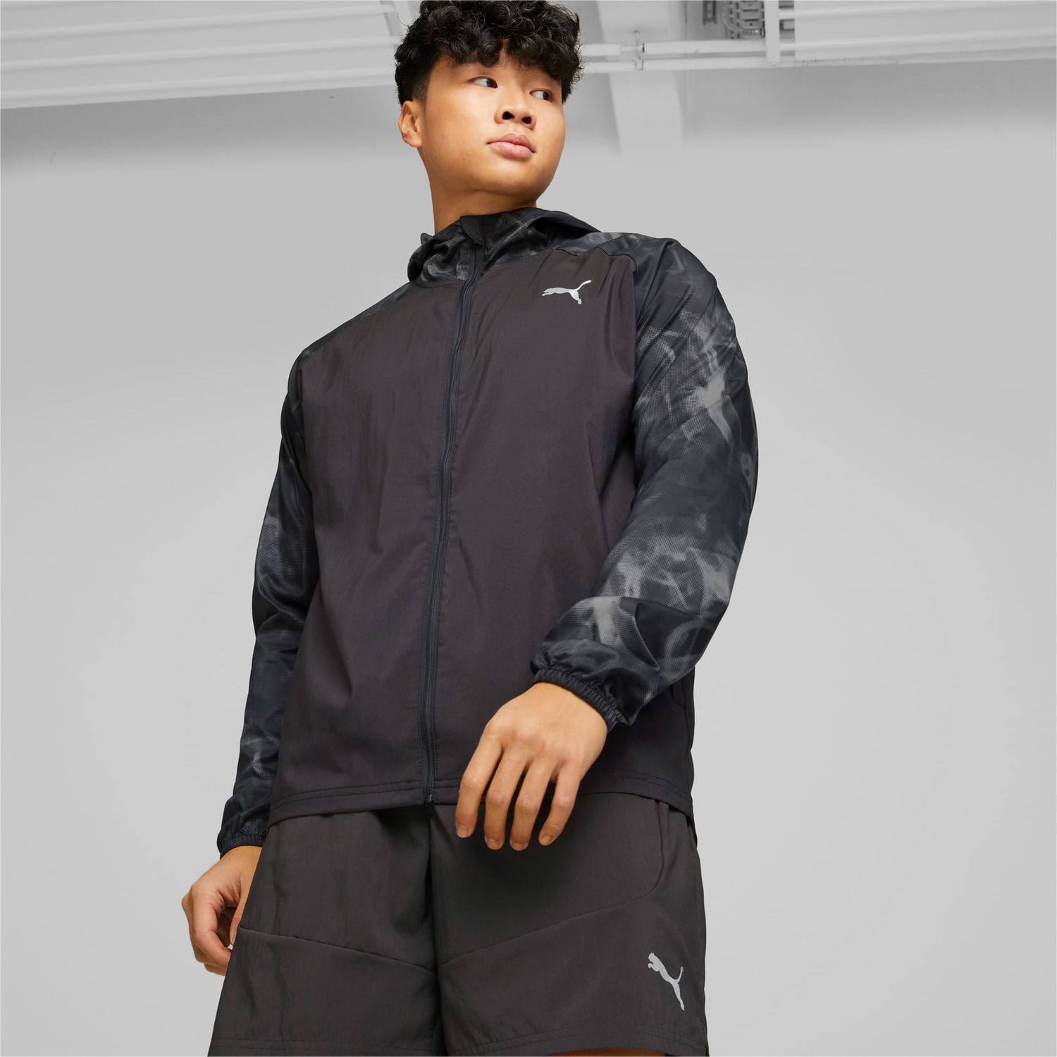 Jakke Puma Run Favourite Printed Woven Jacket Sort | 523389_01, 0