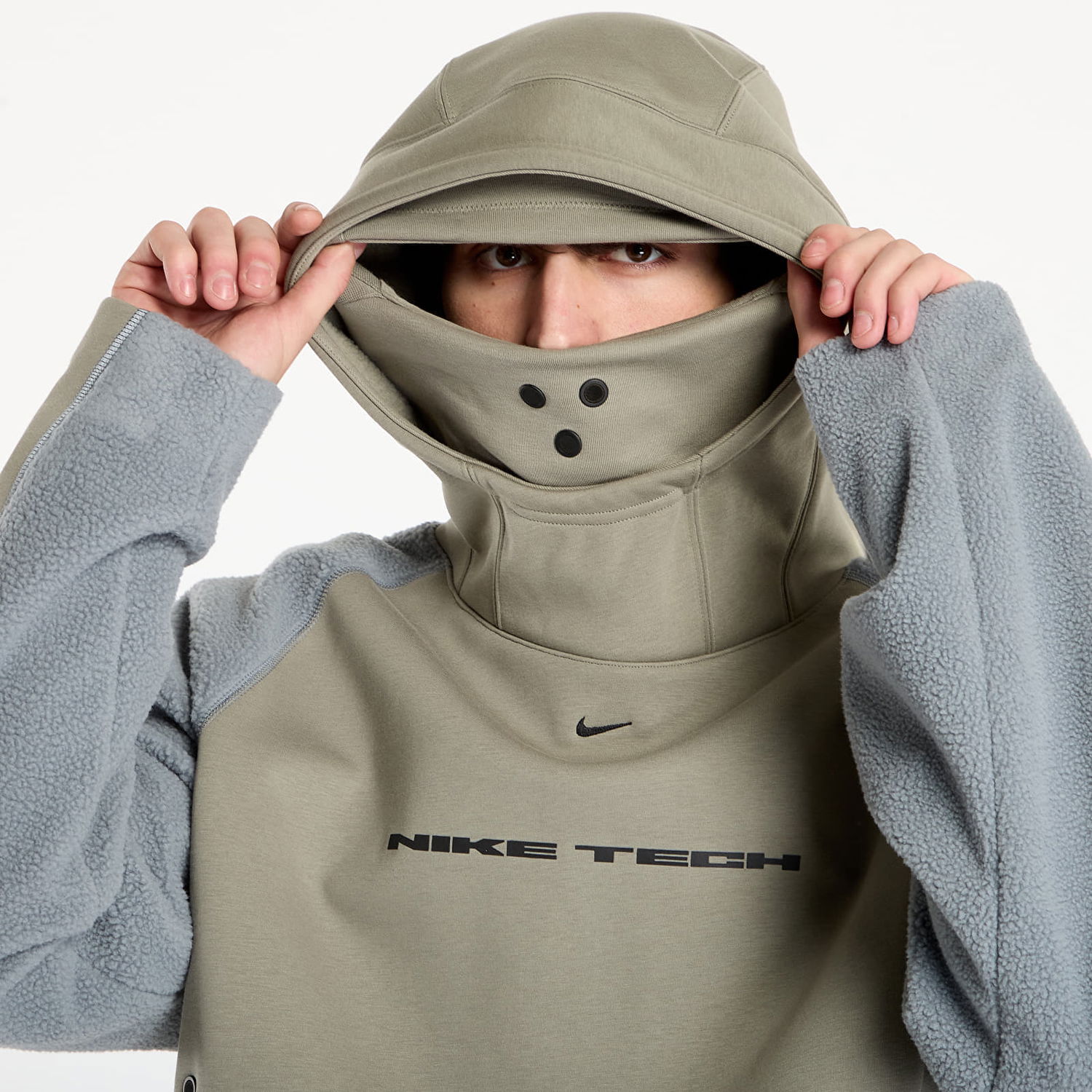 Sweatshirt Nike Tech Boreas Oversized Hoodie with Balaclava Hood and Textured Panels Grøn | IB3363-320, 1