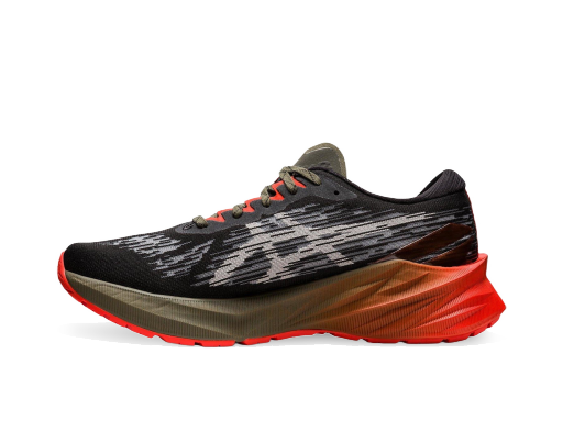 Løbe Asics Novablast 3 Sort | 1011B568 300