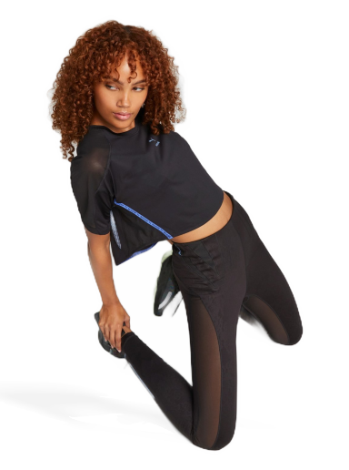 Crop top Puma x KOCHÉ Cropped T-Shirt Sort | 535984_01