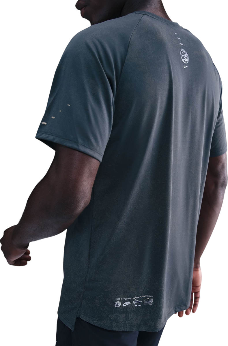 T-shirt Nike T-Shirt Stride Grå | ih7495-437, 1