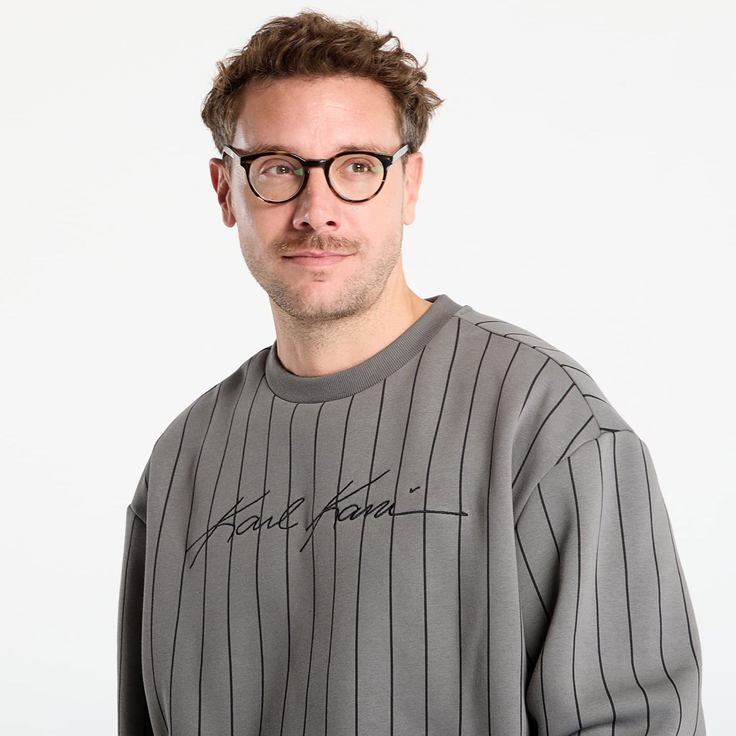 Sweatshirt Karl Kani Karl Kani Autograph Pinstripe Crewneck Sweatshirt Grå | PD00007594, 1