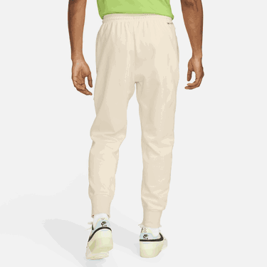 Joggingbukser Nike Dri-FIT Giannis Standard Issue Beige | FN7214-110, 1