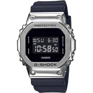 Ur CASIO G-Shock Metalisk | GM-5600-1ER, 1