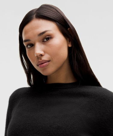 Sweater lululemon Slim Round Neck Cashmere Sweater Sort | prod11790378, 3