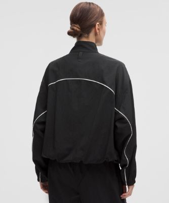 Vindjakke lululemon License to Train Oversize Woven Jacket Sort | prod20001599, 8