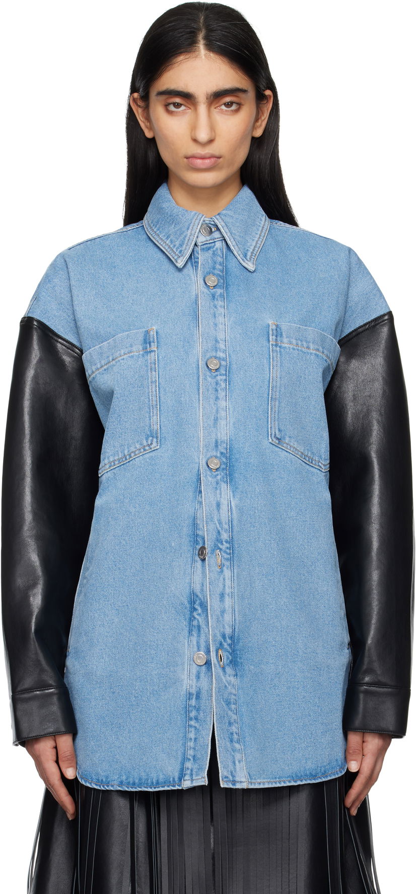 Skjorte Nanushka Nanushka Zinnie Denim Shirt with Faux Leather Sleeves Blå | NU25RSTP09753