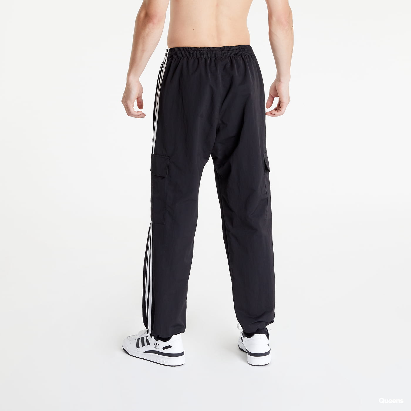 Joggingbukser adidas Performance Adicolor 3-Stripes Cargo Tracksuit Sort | HN6734, 1