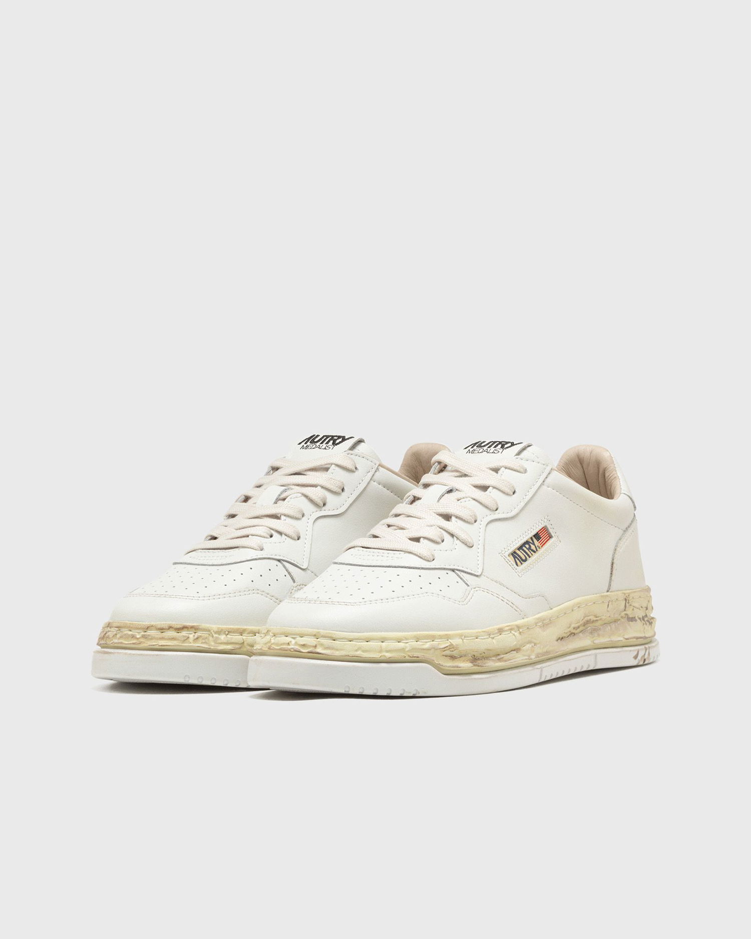 Sneakers og sko Autry MIHARA YASUHIRO x SUPVINT LOW W Hvid | AVLWMMY1, 1