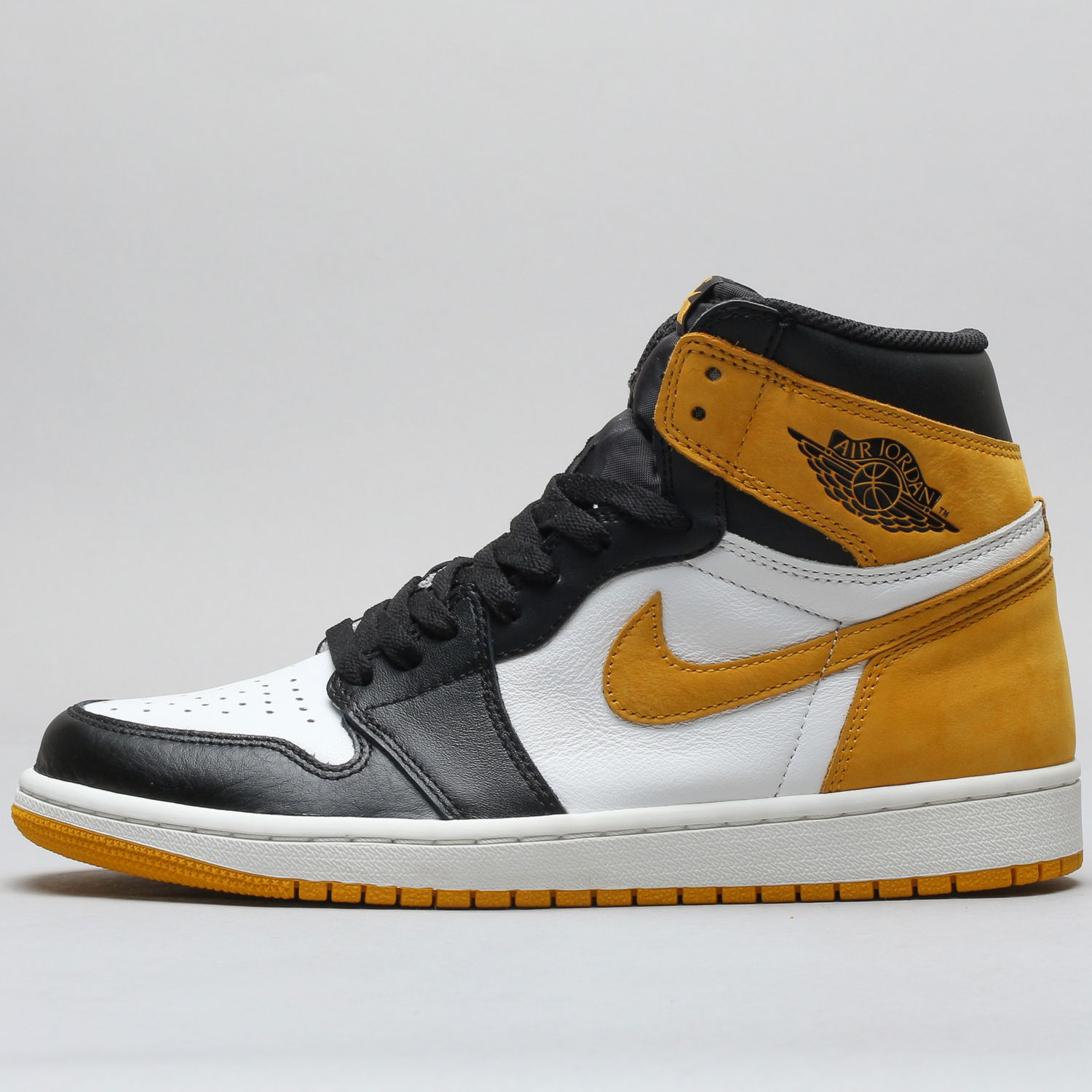 Sneakers og sko Jordan Air Jordan 1 Retro High OG "Yellow Ochre" Sort | 555088-109, 0