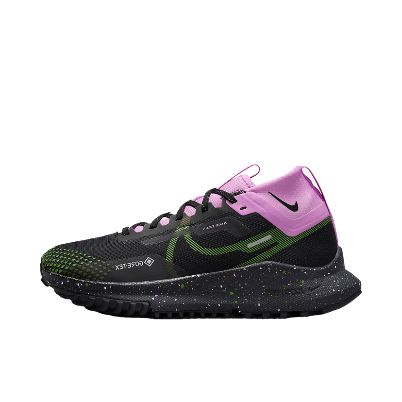 Sneakers og sko Nike React Pegasus Trail 4 Gore-Tex Black Light Magenta Sort | FN7102-010