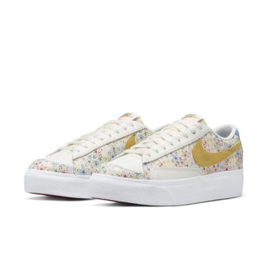 Sneakers og sko Nike Blazer Low Platform W Flerfarvet | DV3210-100, 2