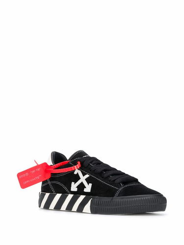 Sneakers og sko Off-White Low Vulcanised Sort | OWIA216E20LEA0011001, 1