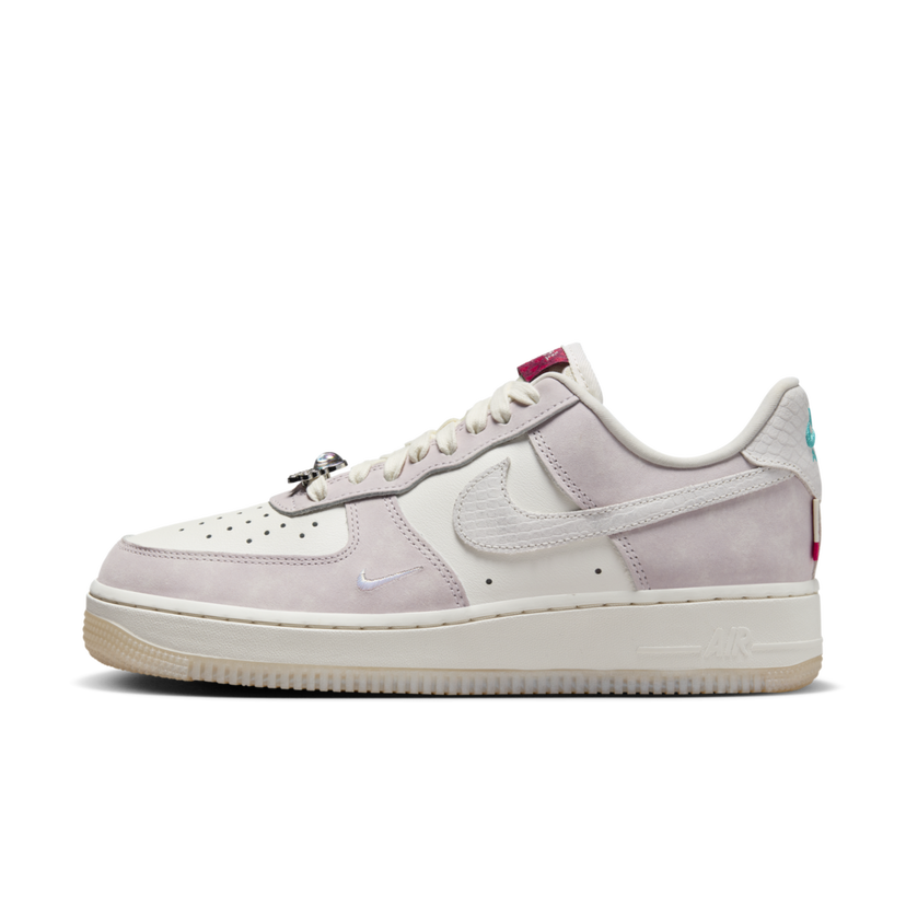 Sneakers og sko Nike Air Force 1 '07 LX "Chinese New Year 2024" Beige | FZ5066-111