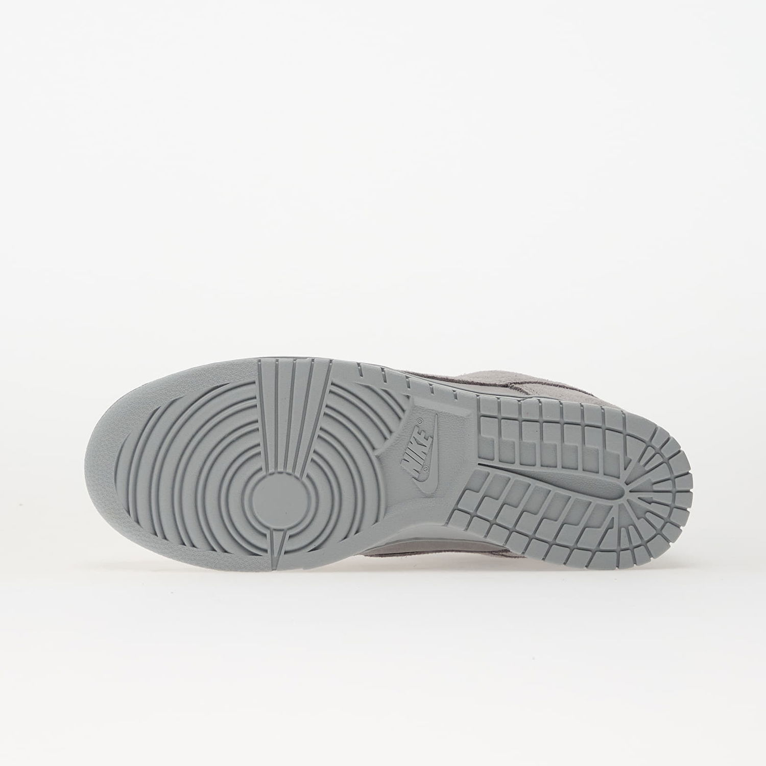 Sneakers og sko Nike DUNK LOW RETRO SE NUBUCK Grå | IB6651-002, 1
