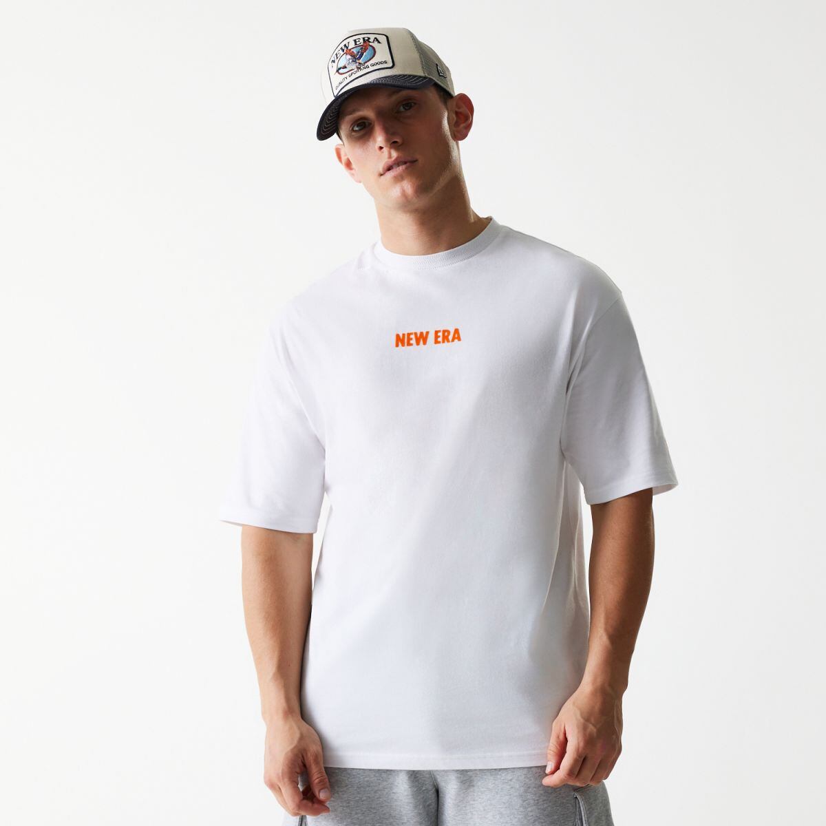 T-shirt New Era New Era Finest Graphic Tee Hvid | 60684381, 0