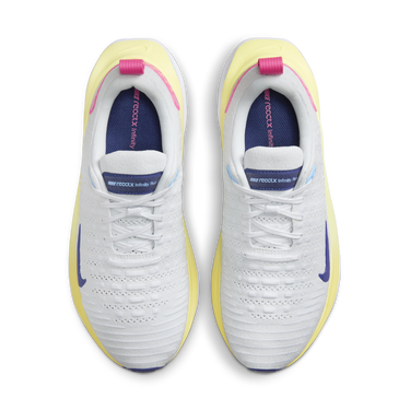 Tøj og tilbehør Nike Dámské běžecké silniční boty InfinityRN 4 - Šedá Metalisk | DR2670-009, 1