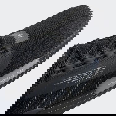 Sneakers og sko adidas Originals NMD_R1 V2 Sort | GX0540, 3