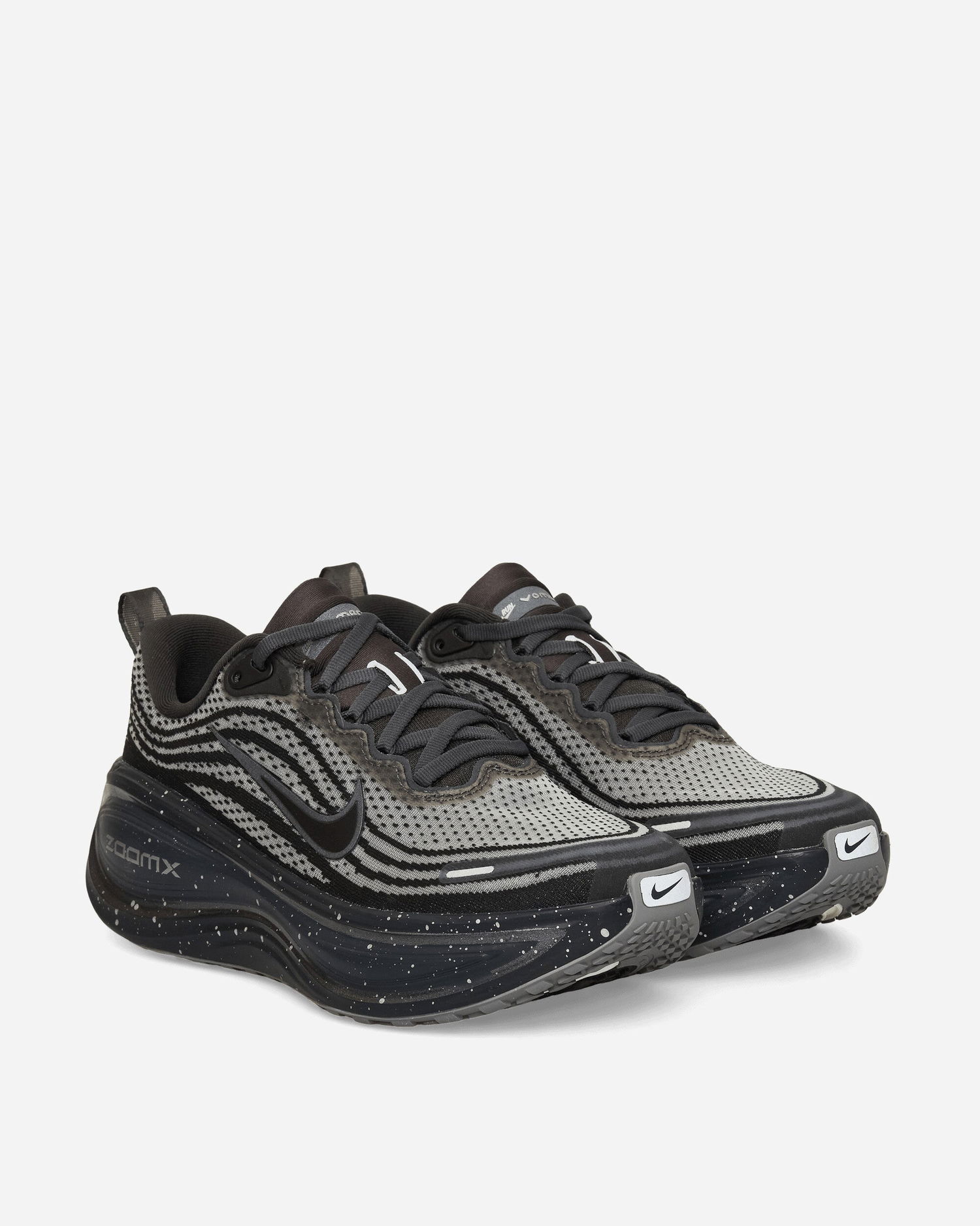 Sneakers og sko Nike Vomero Plus Speckle Sort | IO4323-002, 1